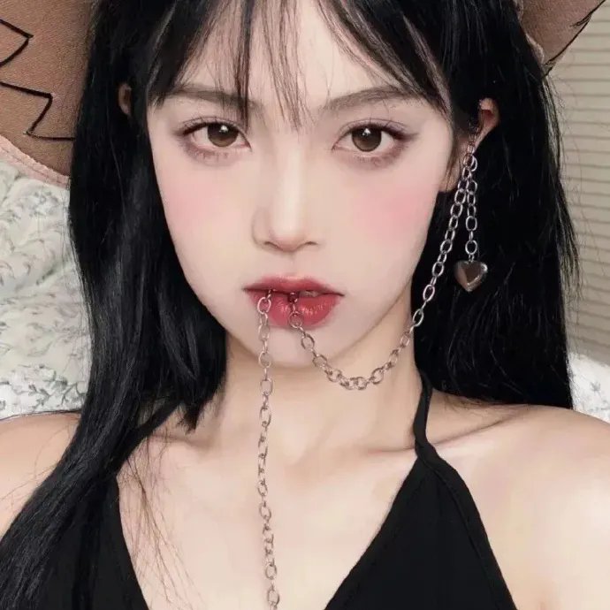 蒂科与鲨鱼