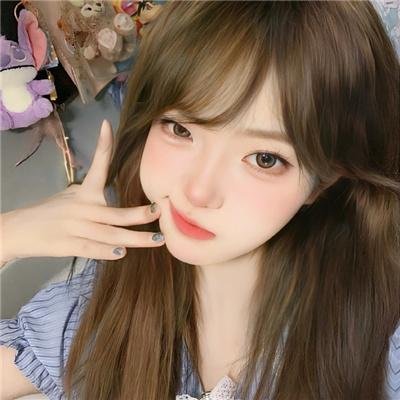 钱信伊:地下酒吧